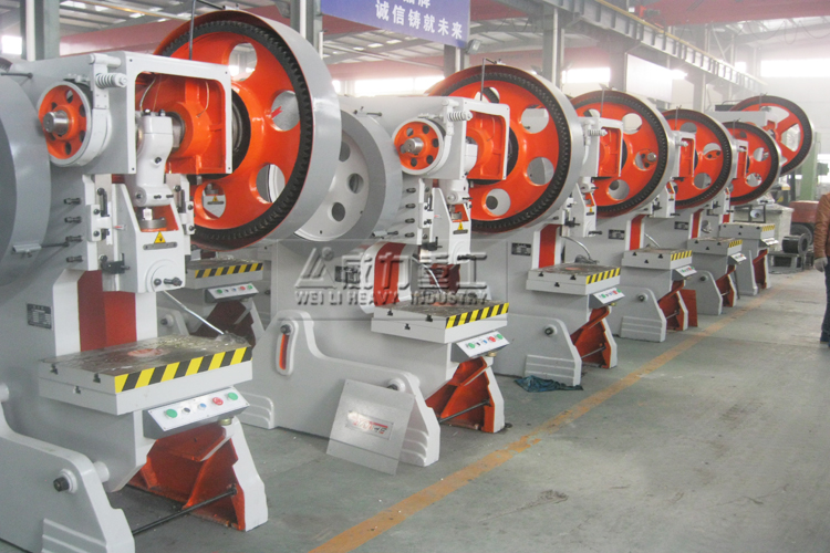  天津麥瑞特門業(yè)46臺沖壓機床產(chǎn)品展示圖